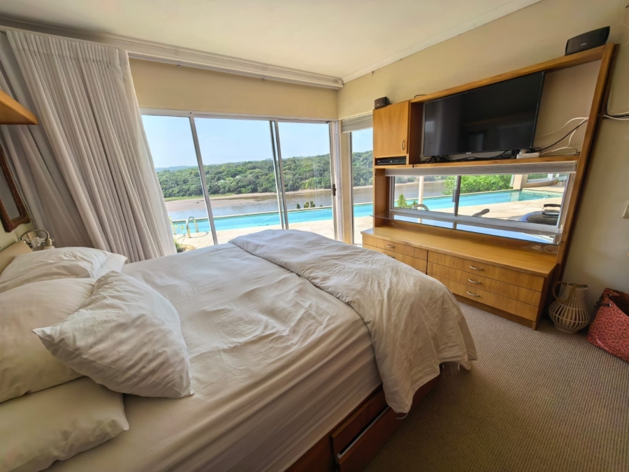 3 Bedroom Property for Sale in Bonza Bay Eastern Cape